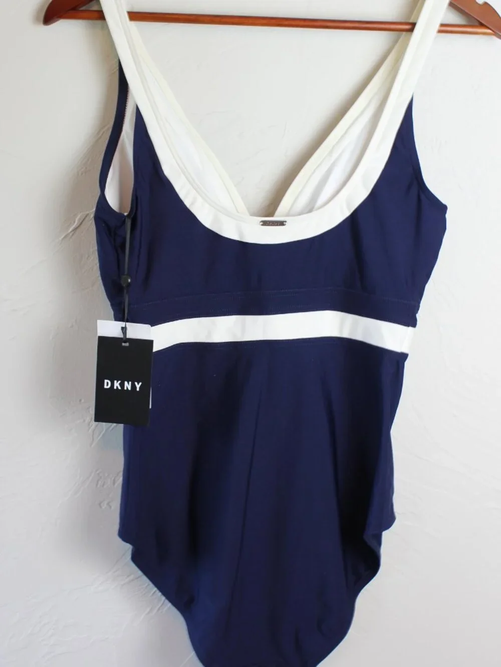 DKNY Compression Fit Tummy Control One Piece Swimsuit Navy Blue White Sz 8 NWT - Picture 6 of 7